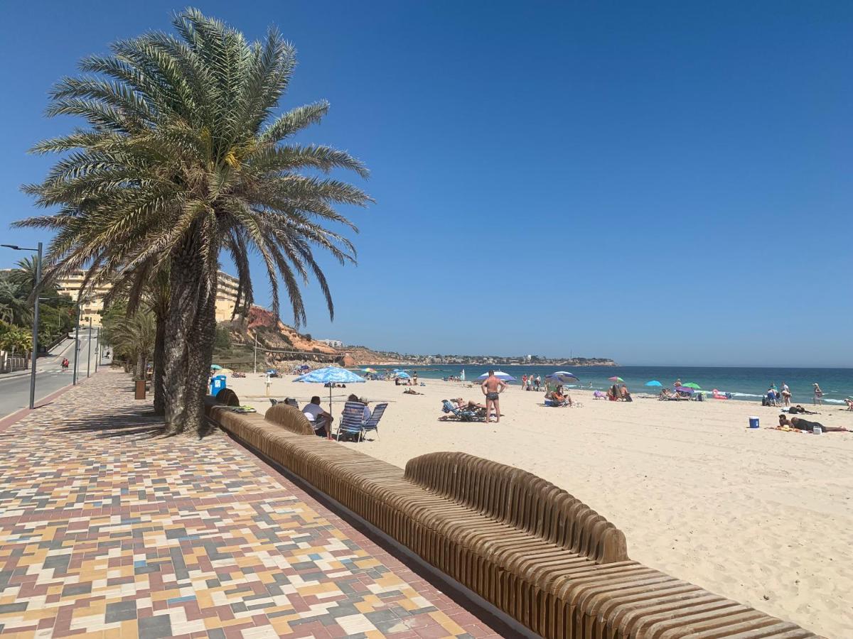 Altos De Campoamor Extérieur photo